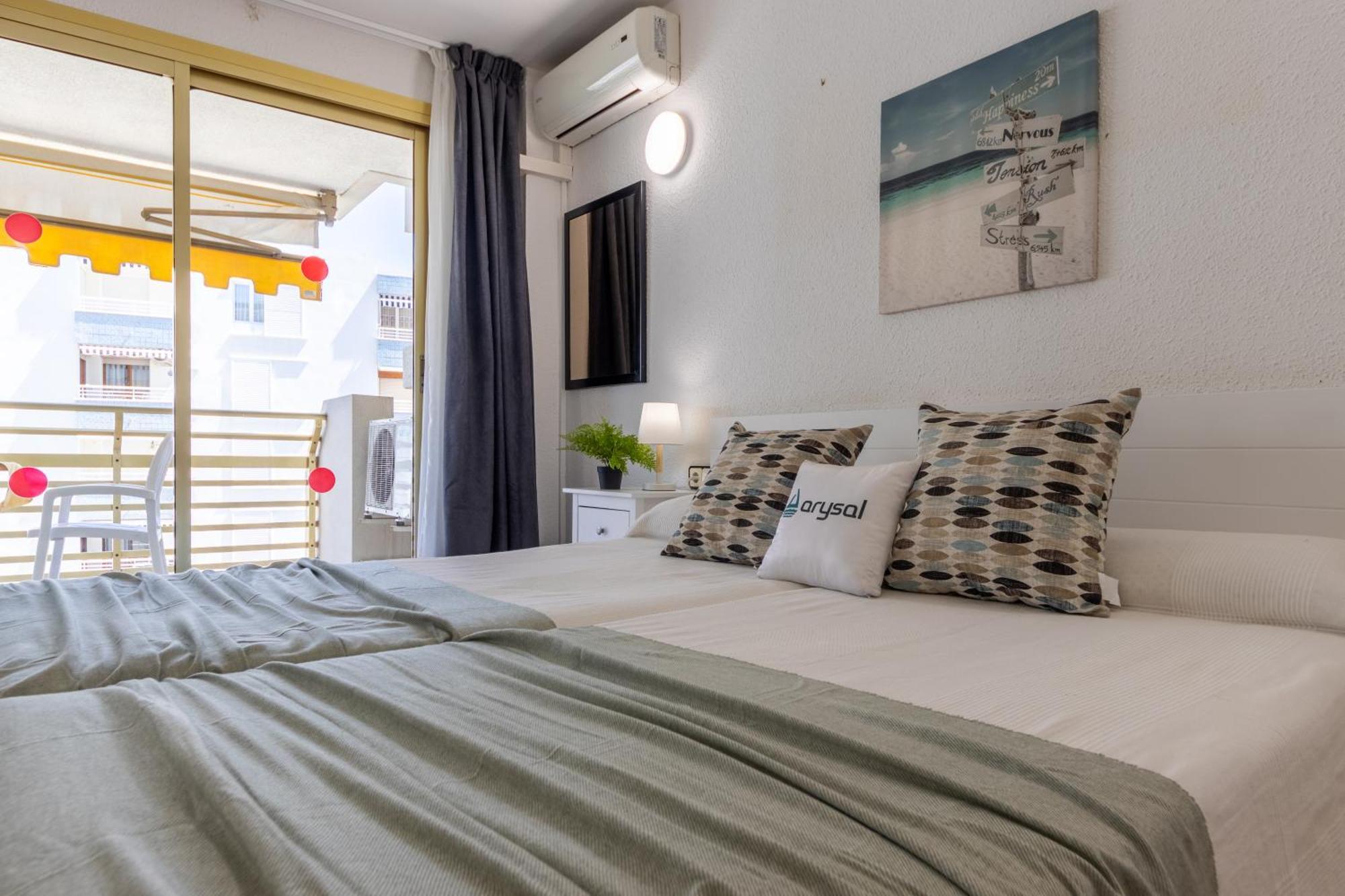 Novelty I Arysal 2 Salou Exterior foto
